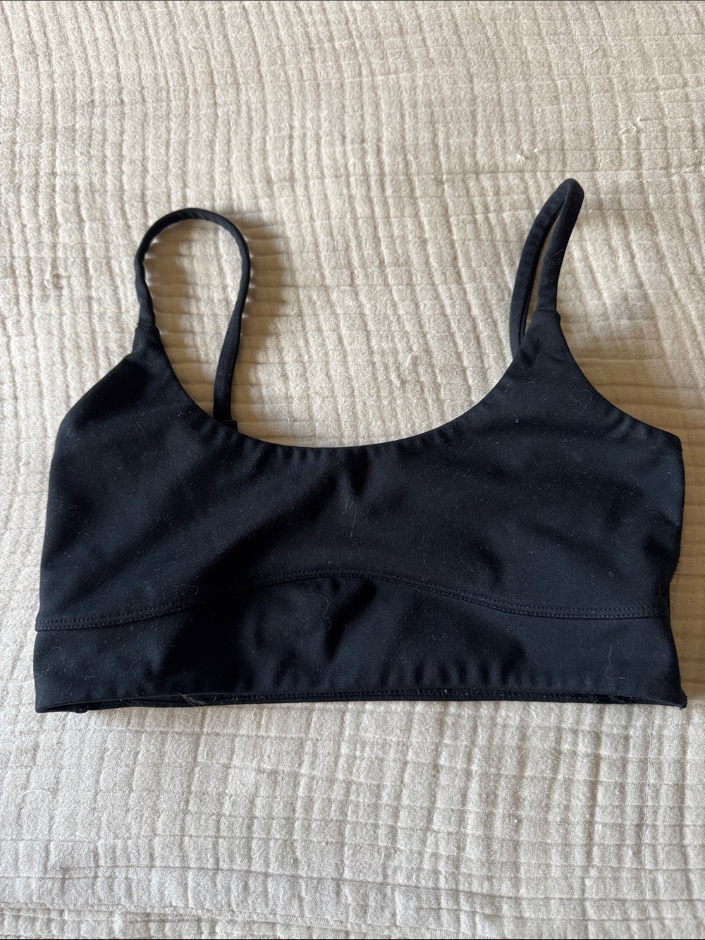 Everyday Black Seamless Sports Bralette - Lightweight Support
